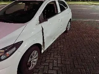Duas pessoas ficam feridas após acidente na Antônio Heil  - 1