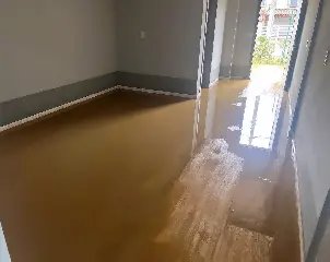 Servidores da Educação e comunidade realizam mutirão para limpeza de Escola Inundada - 2