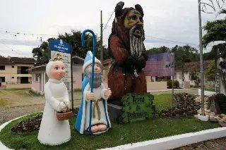 GALERIA: Confira a decoração natalina em Guabiruba - 9