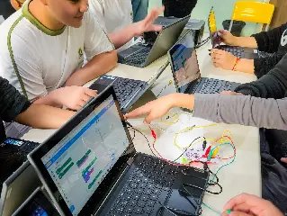 1ª EduTech começa na quarta-feira em Brusque - 1