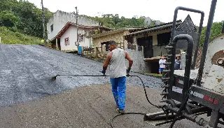 Rua no Limeira recebe manutenção com material de fresagem - 1