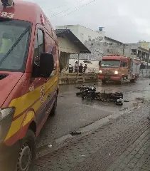 Colisão entre motos deixa dois feridos no bairro Dom Joaquim  - 1