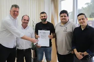 Famílias são beneficiadas com o Programa Lar Legal - 1