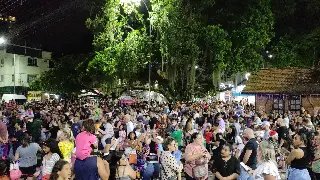 Natal em Família é oficialmente aberto com a chegada do Papai Noel - 8