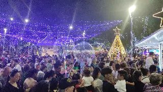 Natal em Família é oficialmente aberto com a chegada do Papai Noel - 7