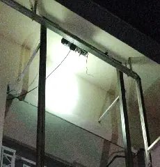 Elevador cai quatro metros e deixa duas pessoas feridas em Gaspar - 1