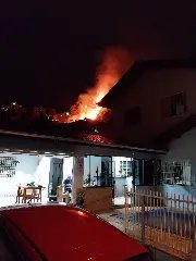 Incêndio atingiu área de mil metros quadrados em Brusque - 2