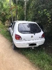 Carro acerta poste e deixa mulher gravemente ferida - 4