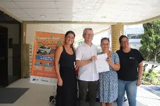 CDL entrega carro para ganhadora da promoção Comprar Aqui Dá Sorte  - 2
