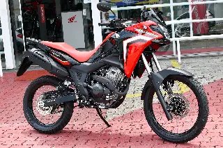 Mega Motos promove “Dia D” com teste da XRE300 Sahara  - 1