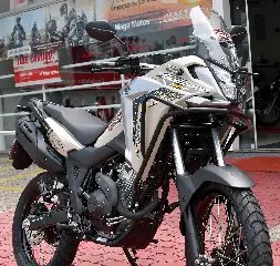 Mega Motos promove “Dia D” com teste da XRE300 Sahara  - 5