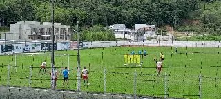 Equipe que sai jogando depende de avaliações, diz Luizinho - 1