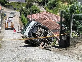 Bombeiros atualizam informações sobre acidente em Brusque - 1