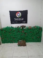Dois homens são presos com mais de 300 kg de maconha - 1