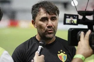 BRUSCÃO decepciona mais uma vez em derrota para lanterna - 6