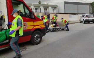 Ciclista fica ferido após colisão com caminhão no Dom Joaquim - 6