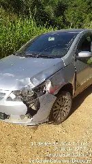 Acidente entre carro e moto deixa dois feridos em Brusque  - 2