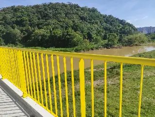 Sacos de cimento estragaram na obra da ponte no Rio Branco - 1