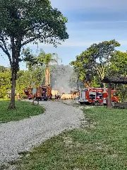 Bombeiros são acionados para apagar incêndio em Guabiruba  - 2
