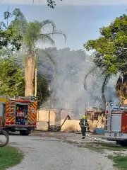 Bombeiros são acionados para apagar incêndio em Guabiruba  - 1
