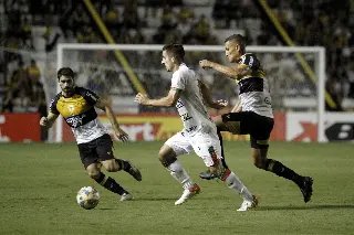 Fora de casa, Brusque vence de virada o Criciúma - 2