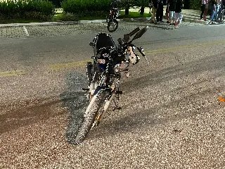 Duas pessoas ficam feridas após acidente no Santa Terezinha  - 6