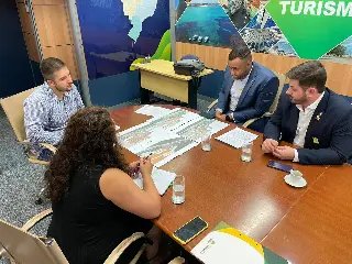 Comitiva brusquense encaminha R$ 1 milhão em emendas - 2