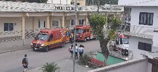 (VÍDEO) Tentativa de ultrapassar caminhão acaba não dando certo - 1