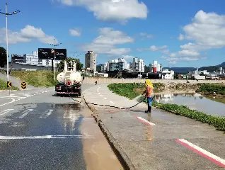 Mutirão de limpeza é realizado em diversas localidades - 3