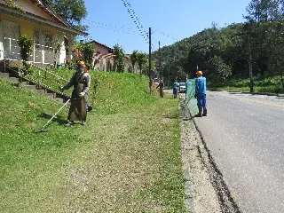 Mutirão de limpeza é realizado em diversas localidades - 12