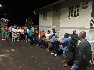 Rua do Steffen é inaugurada pelo programa Pavimentação Comunitária  - 1