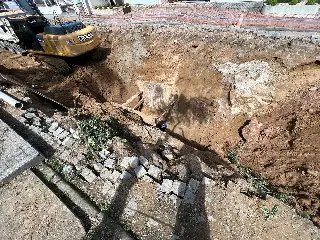 Equipes avançam com as obras na rua Pomerode - 1