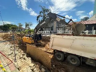Equipes avançam com as obras na rua Pomerode - 2