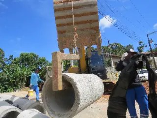 Prefeitura inicia obras na rua Augusto Bento de Mello - 1
