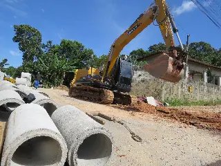 Prefeitura inicia obras na rua Augusto Bento de Mello - 3