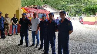 Solenidade marca troca de comando dos bombeiros em Botuverá - 12