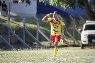 Brusque goleia o Marcílio Dias em clássico no catarinense  - 2