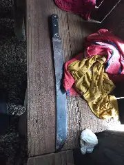 Homem é socorrido com garganta e mãos esfaqueadas - 1