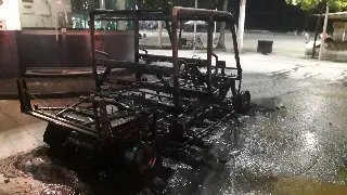(VÍDEO) Quadriciclo da Guarda Municipal é incendiado na madrugada - 7