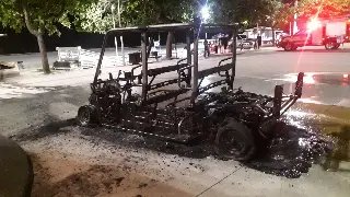 (VÍDEO) Quadriciclo da Guarda Municipal é incendiado na madrugada - 5