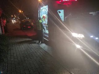 Motociclista sofre queda ao passar por buraco em Guabiruba  - 6
