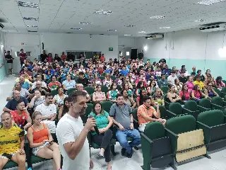 Contemplados assinam os contratos do Bolsa Atleta e Bolsa Técnico - 2