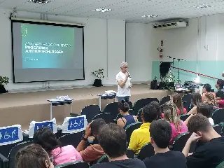 Contemplados assinam os contratos do Bolsa Atleta e Bolsa Técnico - 1
