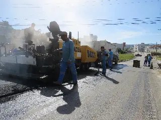 Prefeitura promete asfaltar toda a Gilberto Hassmann - 6
