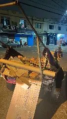 Morador de rua é preso após furtar tijolos de obra - 1
