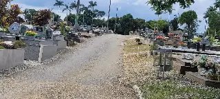 (VÍDEO) Equipes fazem limpeza no cemitério municipal - 3