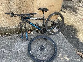 Colisão entre bicicletas deixa dois feridos em Brusque  - 5