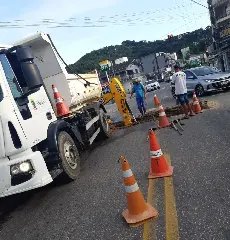 Secretaria de Obras realiza conserto em tubulações pela cidade  - 3
