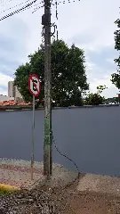 (VÍDEO) Amontoado de fios está desde sábado, dizem moradores - 6