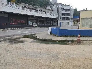 (VIDEO) Esgoto a céu aberto e mau cheiro preocupa moradores - 2